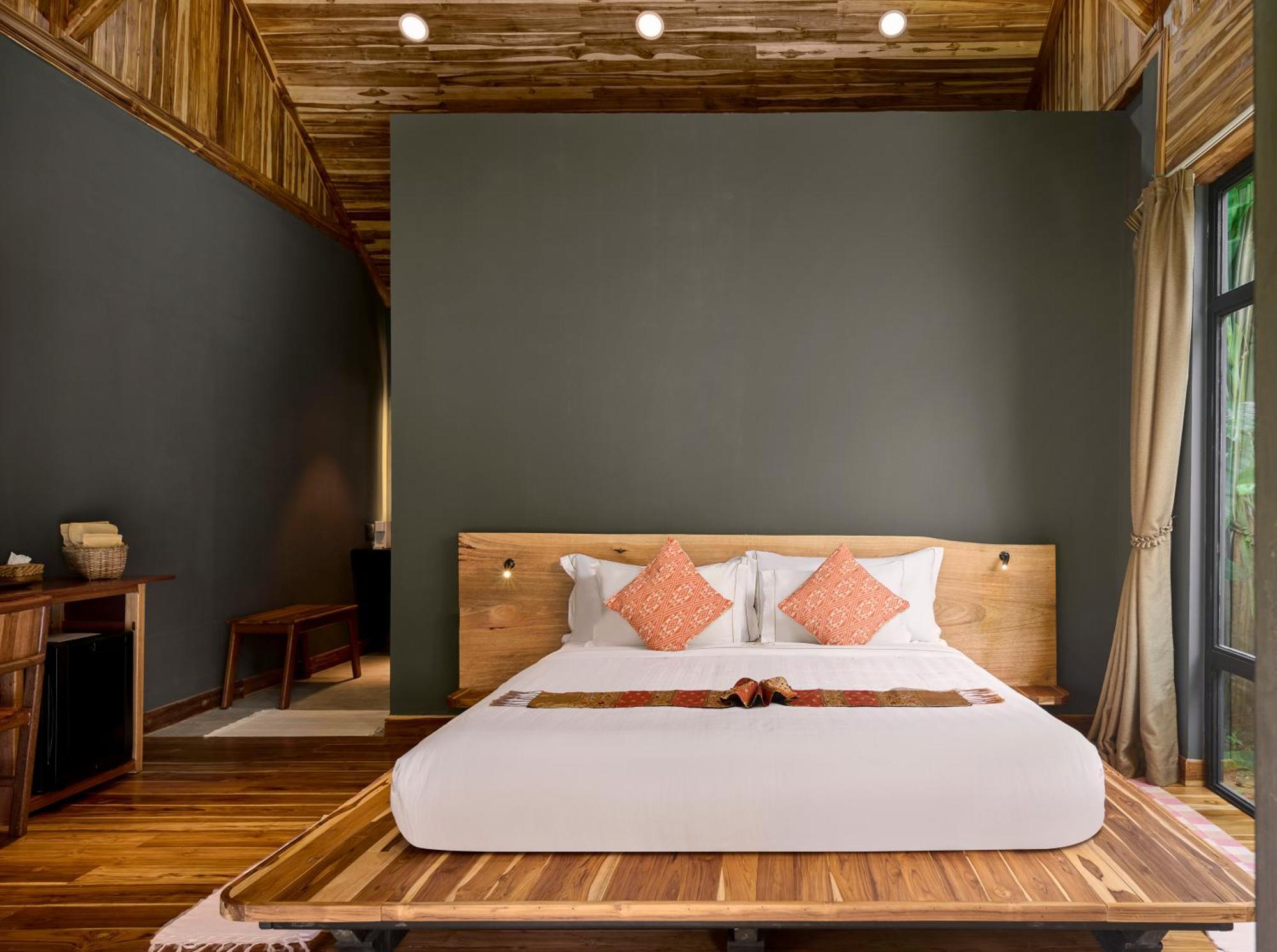The Namkhan, A Small Luxury Hotel Of The World Λουάνγκ Πραμπάνγκ Εξωτερικό φωτογραφία